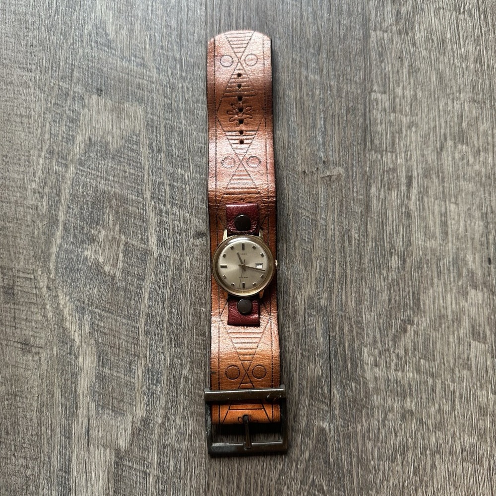 Vintage 1971 Timex Viscount Automatic Self-Wind Date Watch w/ Leather Bund Strap